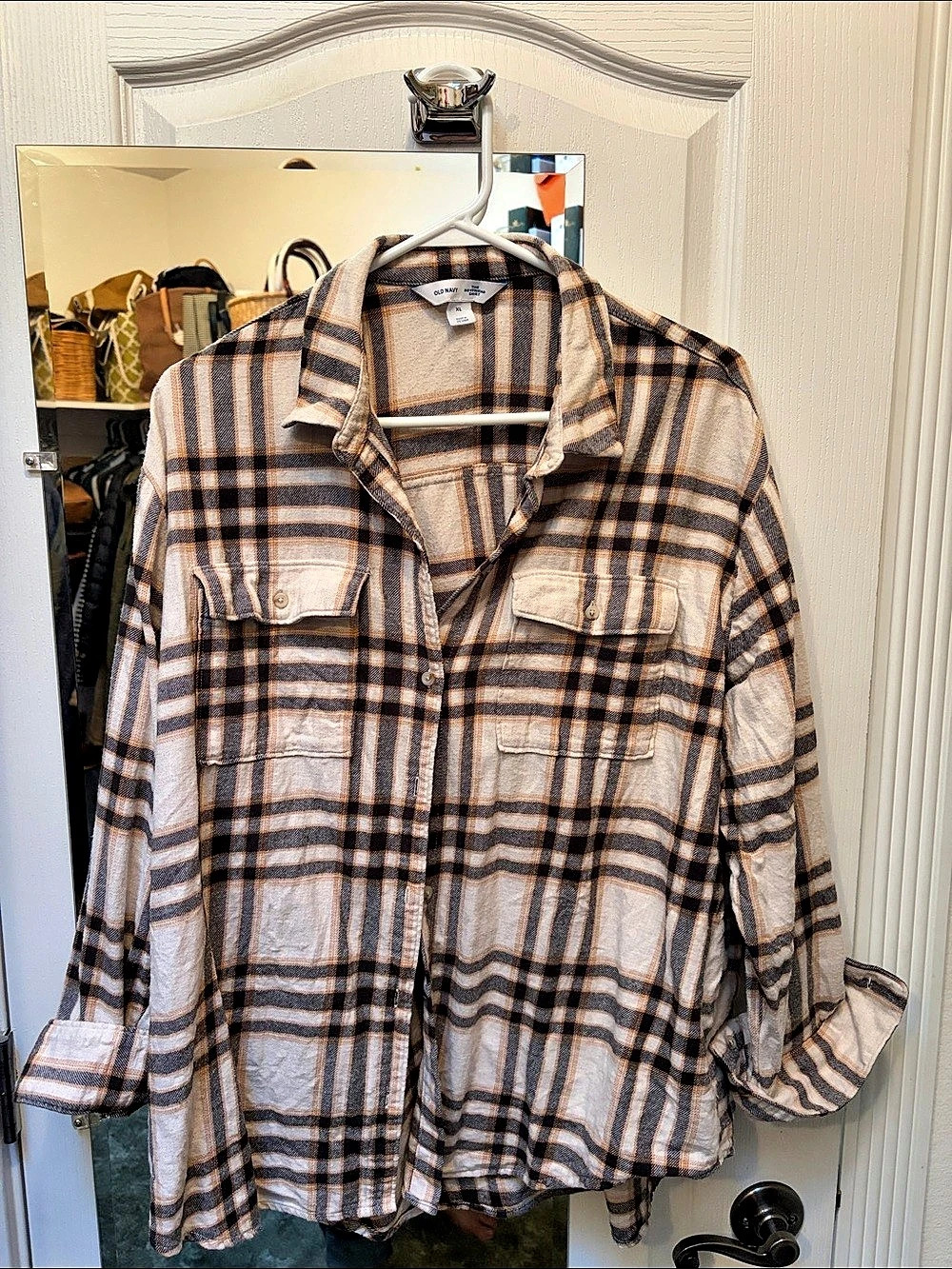 Old Navy Boyfriend Shirt Plaid Viscose Shirt in Brown & Cream XL Like New